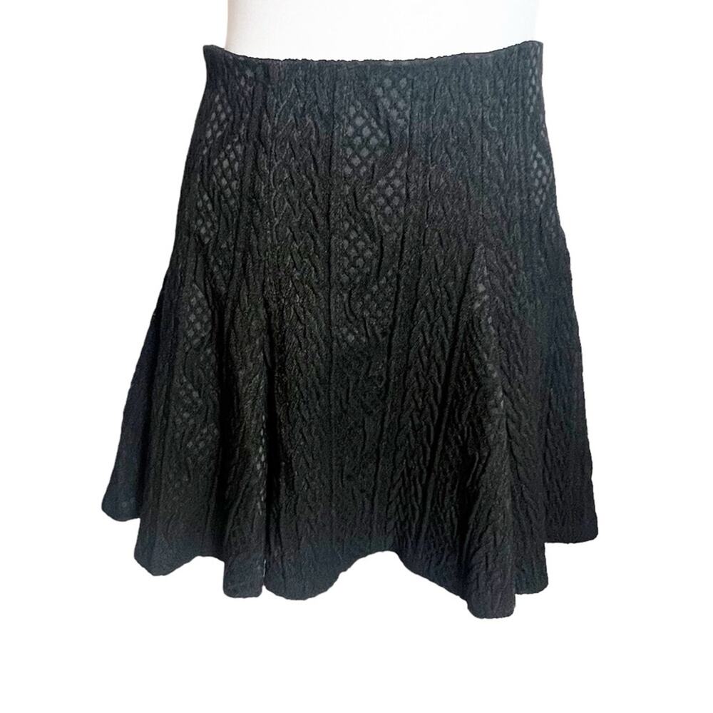 Alice + Olivia black cable circleโ skirt mini Sz 8